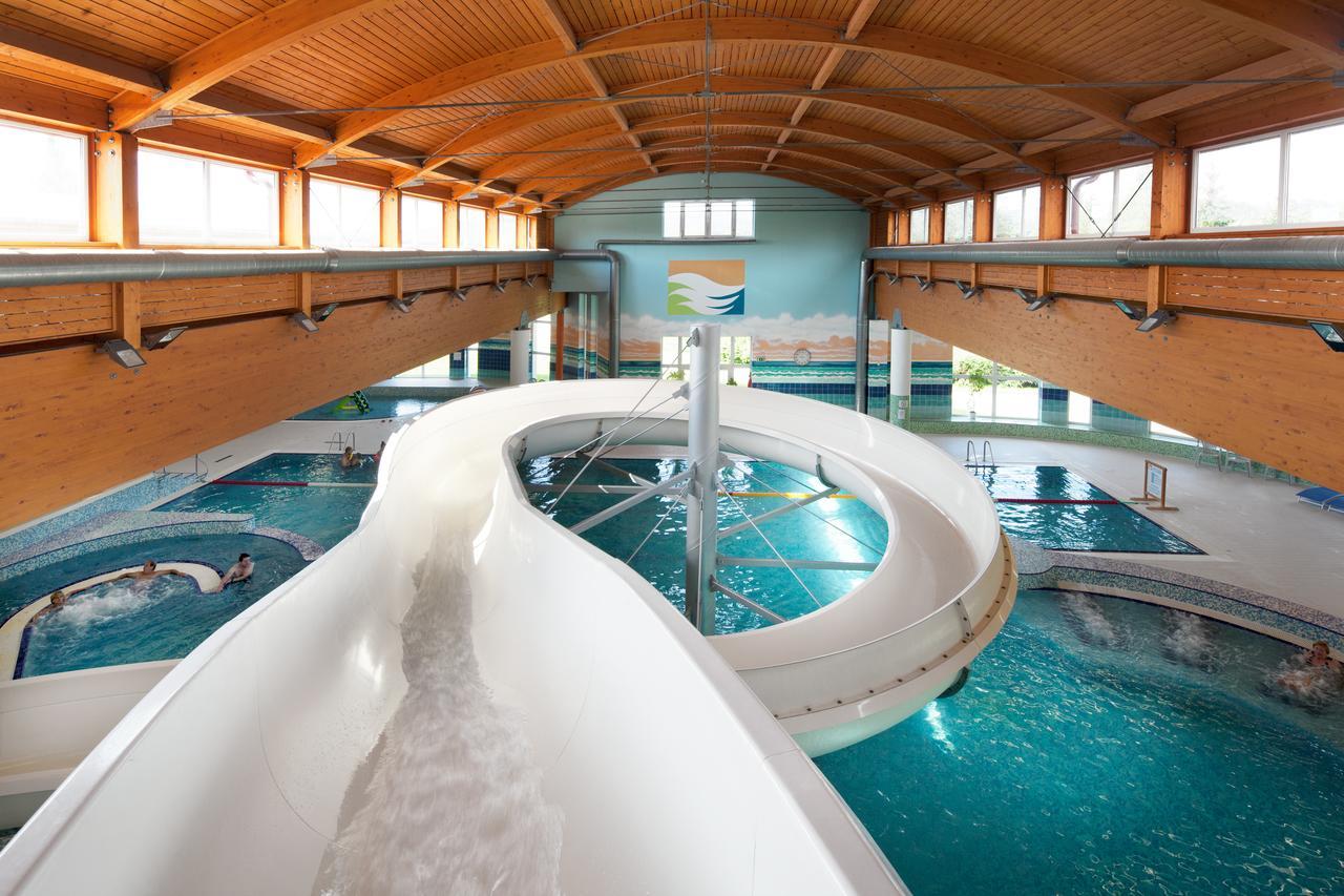 Lipno Wellness - Frymburk Hotel Private Family Room Eksteriør billede